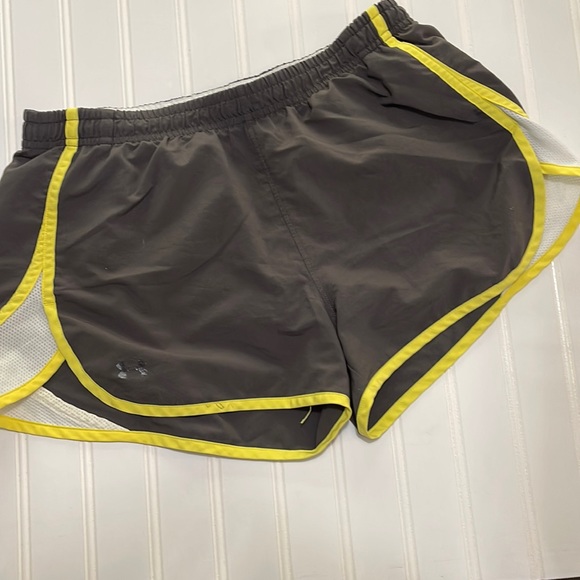 Small Under Armor athletic shorts. - Picture 1 of 3